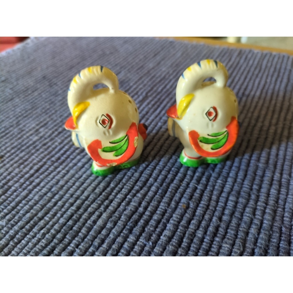 Vintage Colorful Ceramic Elephant Salt and Pepper Shakers